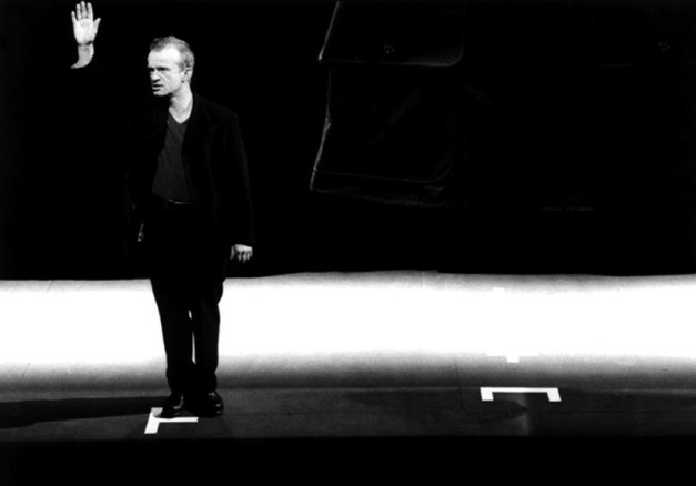 Novarina Ouvre le chien Cojo Pinon