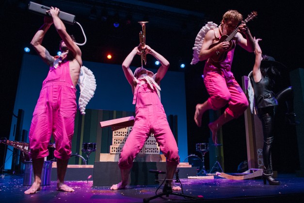 GROINK_PESSAC_Photo_Pierre_PLANCHENAULT-2012